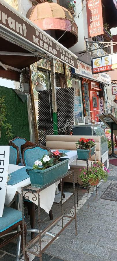 Armis Hostel Istanbul Exterior foto