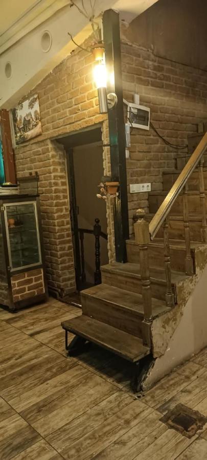 Armis Hostel Istanbul Exterior foto