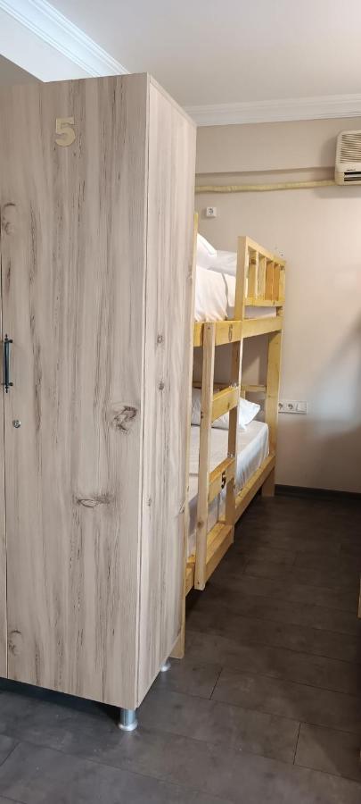 Armis Hostel Istanbul Exterior foto